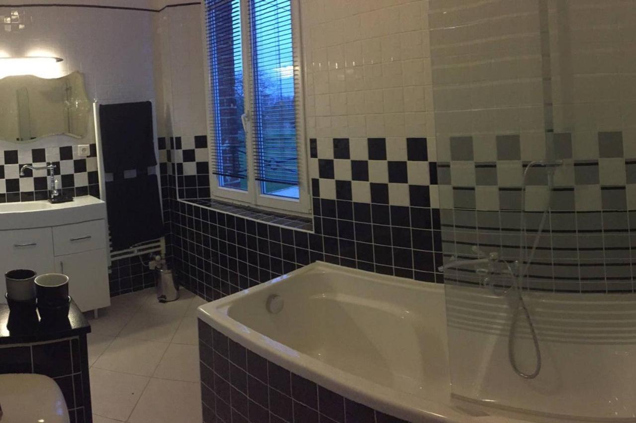 La Maison D'Amis Auneuil Kültér fotó